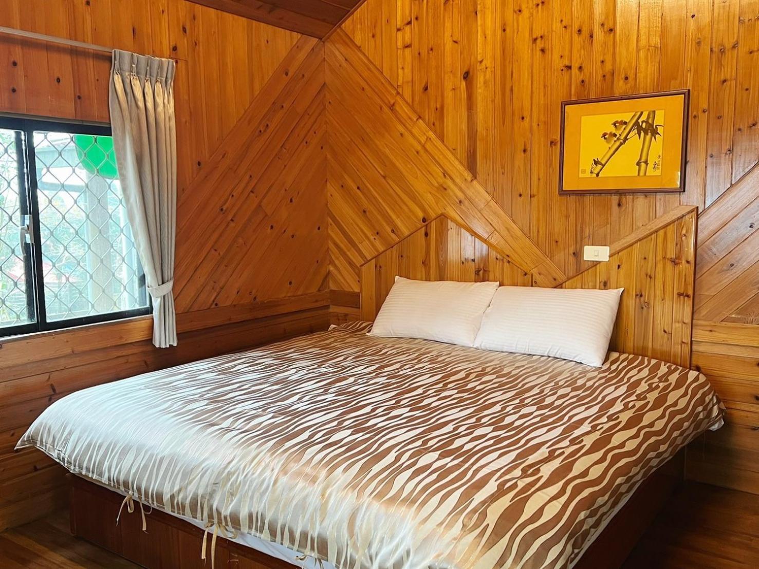 Gemlu Villa Lugu Exteriör bild